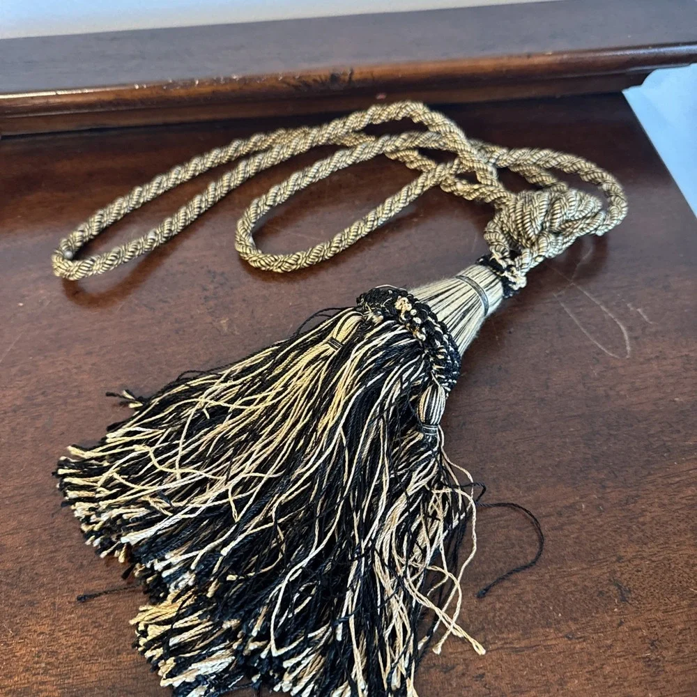 1 - Vintage Drapery Curtain Tassel Tie Backs Black & Gold